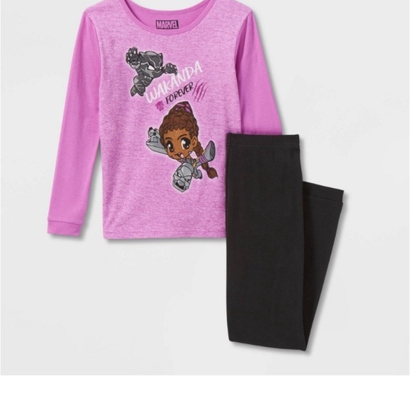 NWT Marvel Black Panther Shuri Purple
Wakanda Forever Snug Fit Pajama
Set Size 4 - Picture 5 of 6